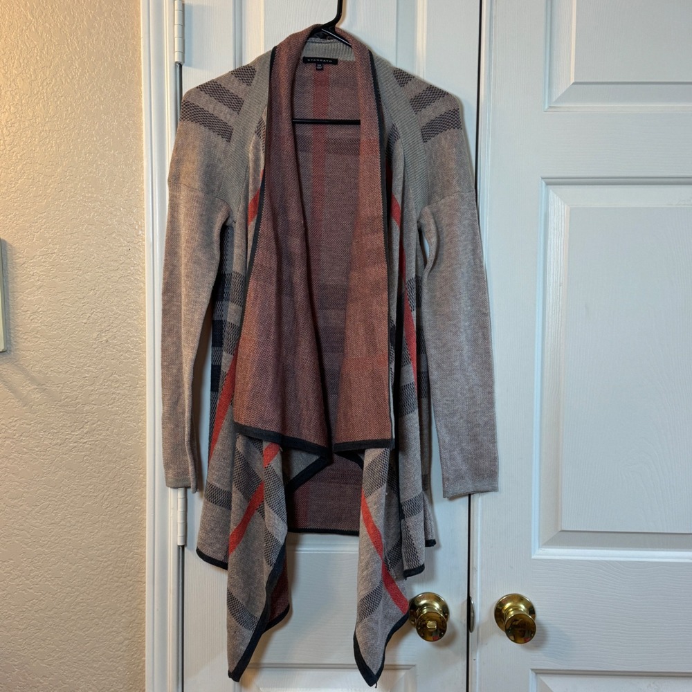 Staccato Women's Open Cadigan Sweater Size S/M Gray Red Plaid Draped Long Sleeve